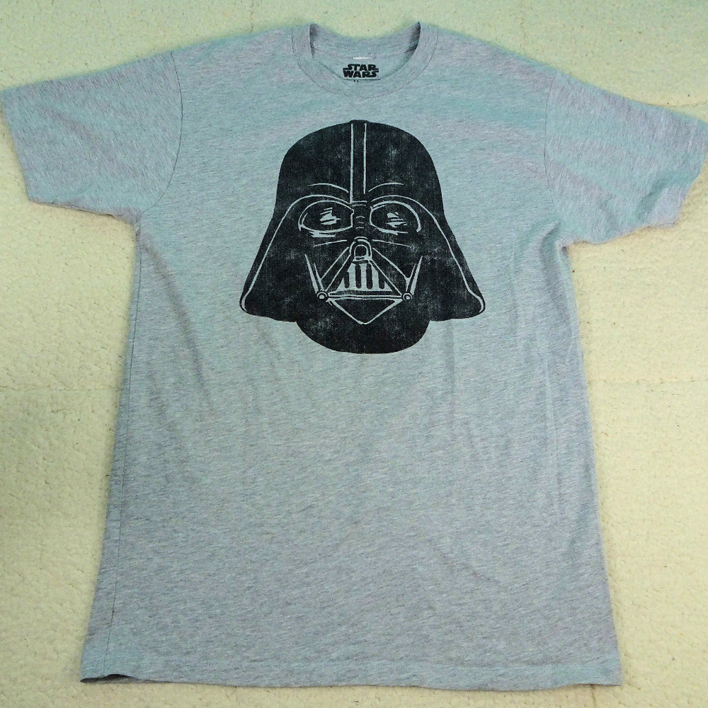 Star Wars Gray Darth Vader Head Boys T-Shirt Med